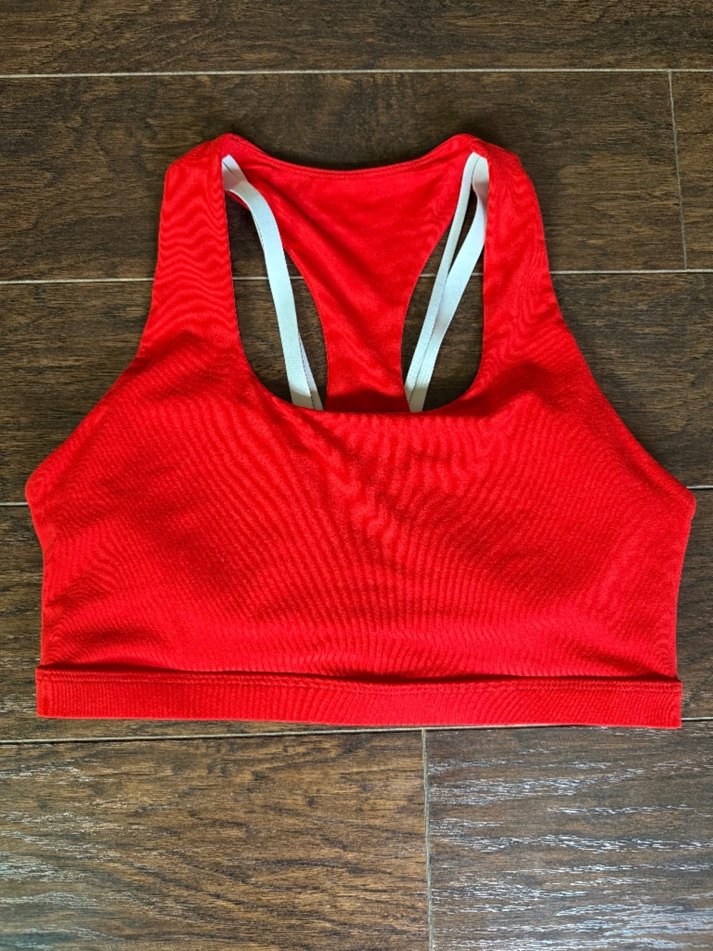 Fabletics Kessler Medium Impact Sports Bra Electric Cherry M